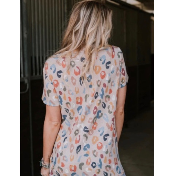 Multicolored Leopard Print Tee - Picture 3 of 7